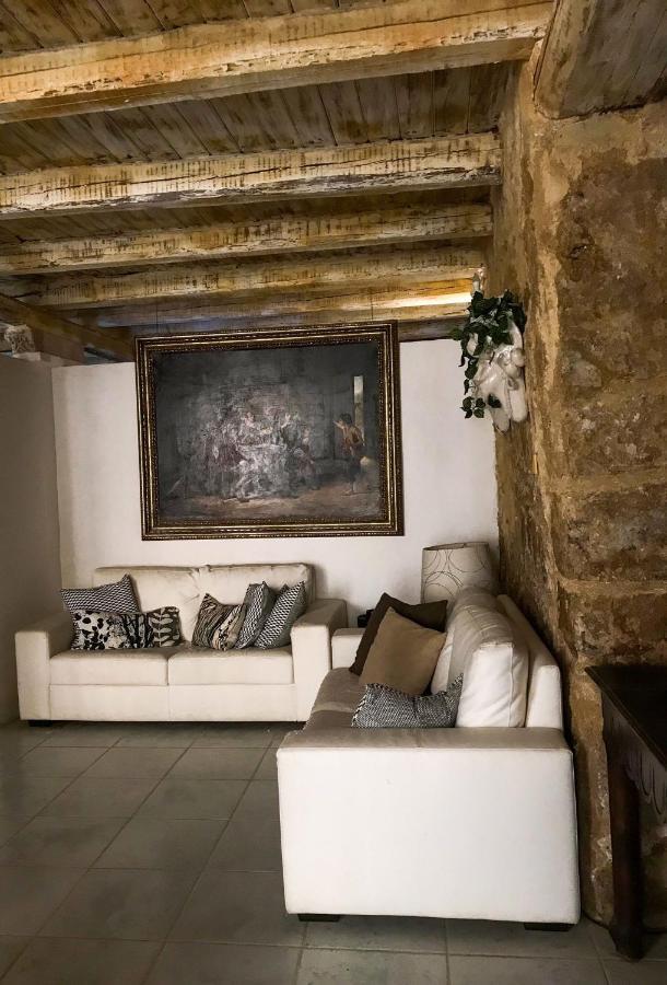 Experience Museum Hotel Агридженто Екстериор снимка