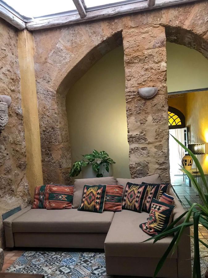 Experience Museum Hotel Агридженто Екстериор снимка